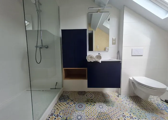 Retraite Elegante A Avec 3 Spacieuses - Fr-1-584-342